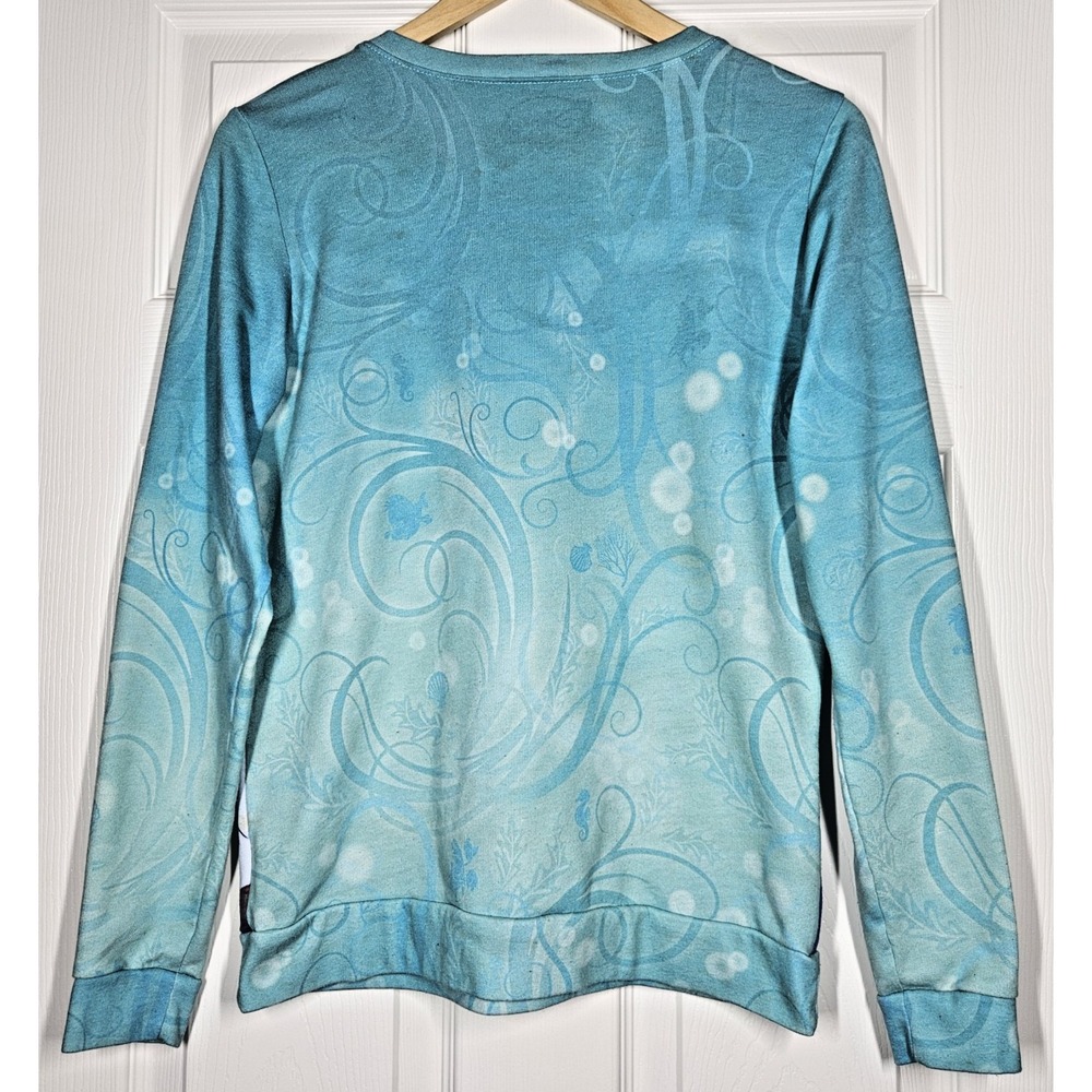 Disney The Little Mermaid "Kiss The Girl" AOP Light Sweatshirt Juniors' Medium - Picture 2 of 9